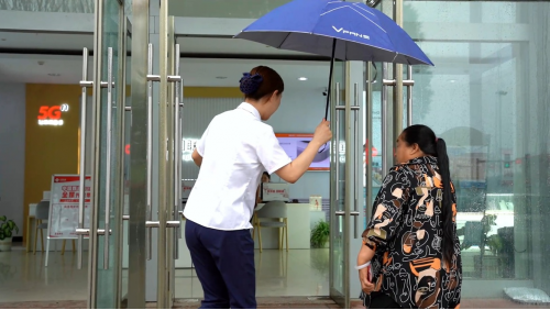 B6 真情無(wú)小事 服務(wù)暖人心535.png